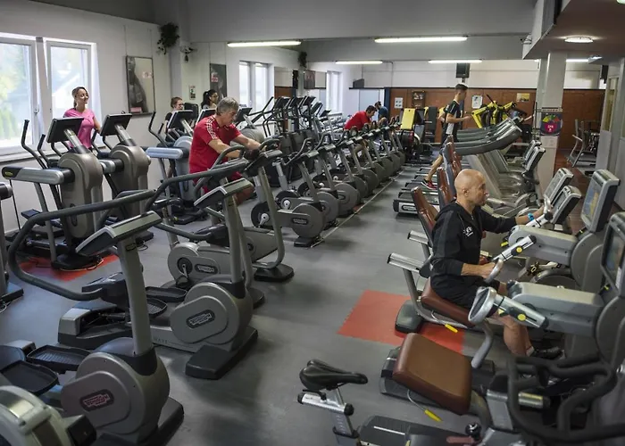 Dachstein Nahe Zentrum 아파트 바드이스흘